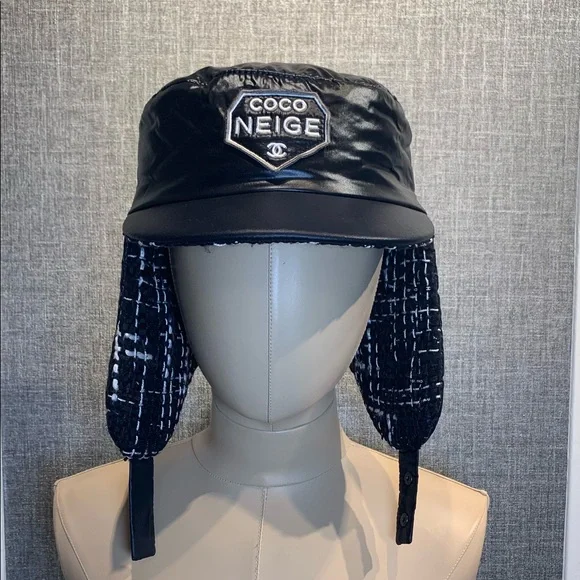 CHANEL 帽子 19B COCO NEIGE CHANEL BLACK WHITE SHEARLING HAT CAP CHAPKA S | eBay